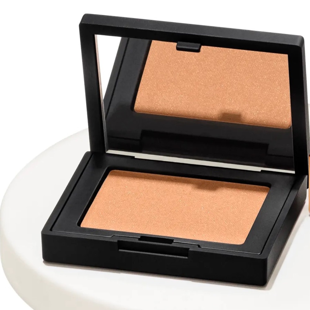 NARS Mini Matte Bronzer Powder in Laguna